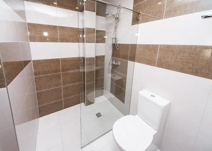 伊雷娜斯威特内民宿