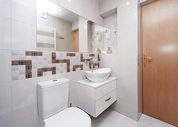 伊雷娜斯威特内民宿 帕兰加